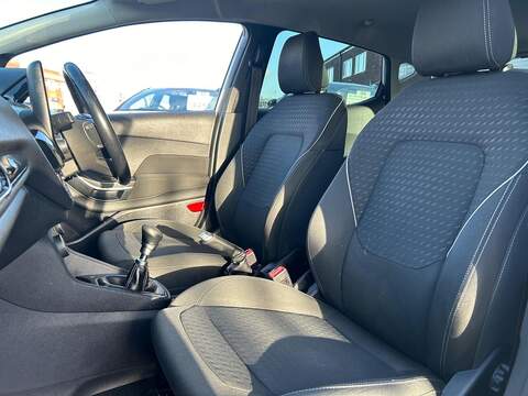 Ford Fiesta 1.0T EcoBoost Zetec Hatchback 5dr Petrol Manual Euro 6 (s/s) (100 ps) - U525