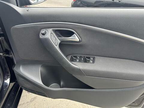 Volkswagen Polo 1.2 TSI BlueMotion Tech Match Hatchback 5dr Petrol Manual Euro 6 (s/s) (90 ps) - U528