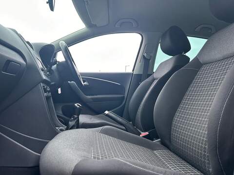 Volkswagen Polo 1.2 TSI BlueMotion Tech Match Hatchback 5dr Petrol Manual Euro 6 (s/s) (90 ps) - U528