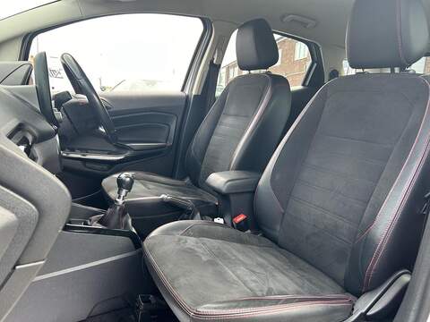 Ford EcoSport 1.0T EcoBoost GPF ST-Line SUV 5dr Petrol Manual Euro 6 (s/s) (125 ps) - U529