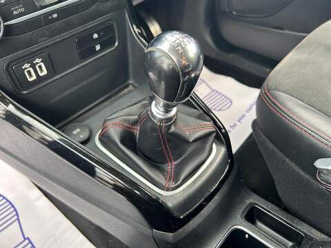 Ford EcoSport 1.0T EcoBoost GPF ST-Line SUV 5dr Petrol Manual Euro 6 (s/s) (125 ps) - U529