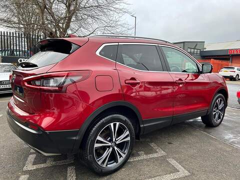 Nissan Qashqai Qashqai 1.3 DIG-T N-Connecta Euro 6 (s/s) 5dr - U53