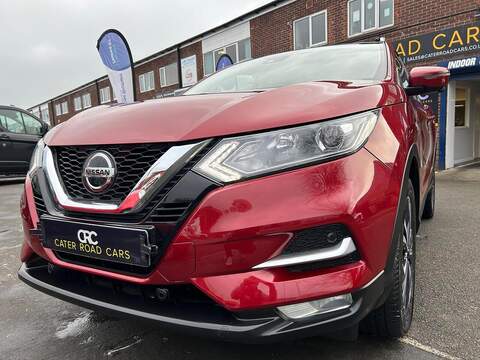 Nissan Qashqai Qashqai 1.3 DIG-T N-Connecta Euro 6 (s/s) 5dr - U53