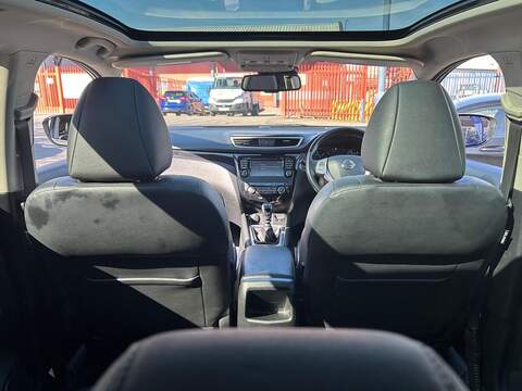 Nissan Qashqai 1.6 dCi Tekna SUV 5dr Diesel Manual 2WD Euro 5 (s/s) (130 ps) - U534
