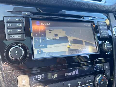 Nissan Qashqai 1.6 dCi Tekna SUV 5dr Diesel Manual 2WD Euro 5 (s/s) (130 ps) - U534