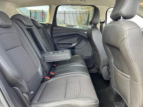 Ford Kuga 1.5 TDCi Titanium SUV 5dr Diesel Manual Euro 6 (s/s) (120 ps) - U535