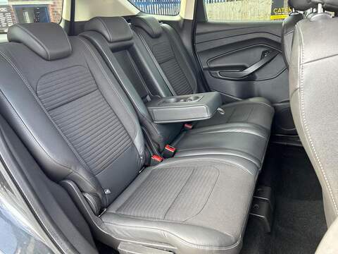 Ford Kuga 1.5 TDCi Titanium SUV 5dr Diesel Manual Euro 6 (s/s) (120 ps) - U535