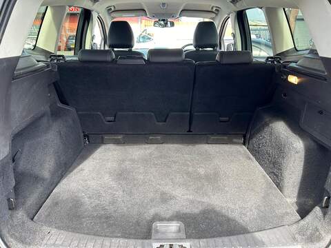 Ford Kuga 1.5 TDCi Titanium SUV 5dr Diesel Manual Euro 6 (s/s) (120 ps) - U535