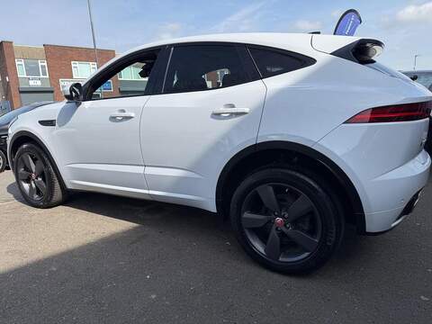 Jaguar E-PACE 2.0 D180 Chequered Flag SUV 5dr Diesel Auto AWD Euro 6 (s/s) (180 ps) - U536