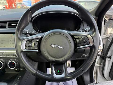 Jaguar E-PACE 2.0 D180 Chequered Flag SUV 5dr Diesel Auto AWD Euro 6 (s/s) (180 ps) - U536