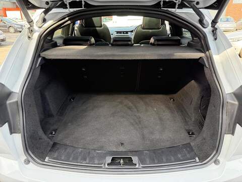 Jaguar E-PACE 2.0 D180 Chequered Flag SUV 5dr Diesel Auto AWD Euro 6 (s/s) (180 ps) - U536