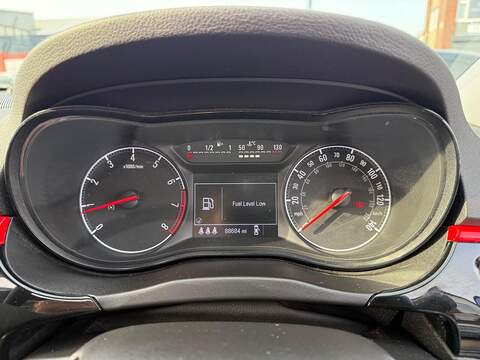 Vauxhall Corsa 1.0i Turbo ecoFLEX SRi VX Line Hatchback 5dr Petrol Manual Euro 6 (s/s) (115 ps) - U538