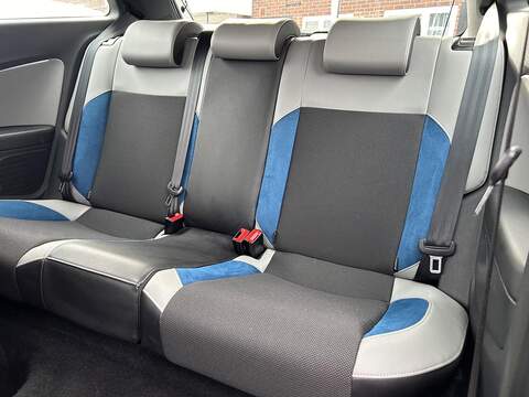 Volkswagen Polo 1.4 TSI BlueMotion Tech ACT BlueGT Hatchback 3dr Petrol Manual Euro 6 (s/s) (150 ps) - U539