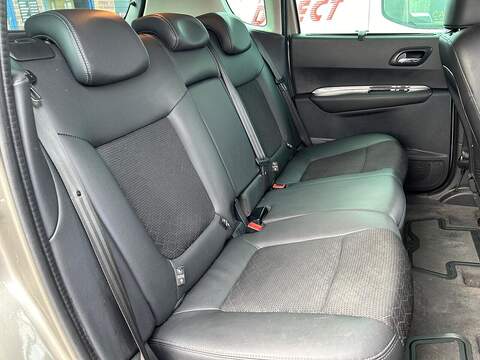 Peugeot 3008 3008 1.6 HDi Allure Euro 5 5dr - U54