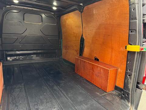 Ford Transit Custom 2.0 280 EcoBlue Limited Panel Van 5dr Diesel Manual L1 H1 Euro 6 (130 ps) - U540