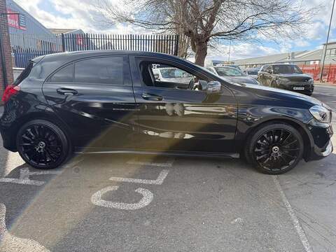 Mercedes-Benz A Class 2.1 A200d AMG Line (Premium) Hatchback 5dr Diesel 7G-DCT Euro 6 (s/s) (136 ps) - U544