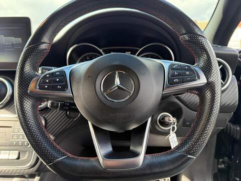 Mercedes-Benz A Class 2.1 A200d AMG Line (Premium) Hatchback 5dr Diesel 7G-DCT Euro 6 (s/s) (136 ps) - U544