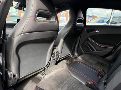 Mercedes-Benz A Class 2.1 A200d AMG Line (Premium) Hatchback 5dr Diesel 7G-DCT Euro 6 (s/s) (136 ps) - U544