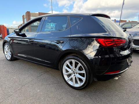 SEAT Leon 1.5 TSI EVO FR Sport Hatchback 5dr Petrol Manual Euro 6 (s/s) (150 ps) - U545