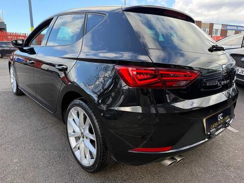 SEAT Leon 1.5 TSI EVO FR Sport Hatchback 5dr Petrol Manual Euro 6 (s/s) (150 ps) - U545