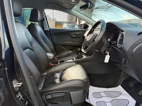 SEAT Leon 1.5 TSI EVO FR Sport Hatchback 5dr Petrol Manual Euro 6 (s/s) (150 ps) - U545