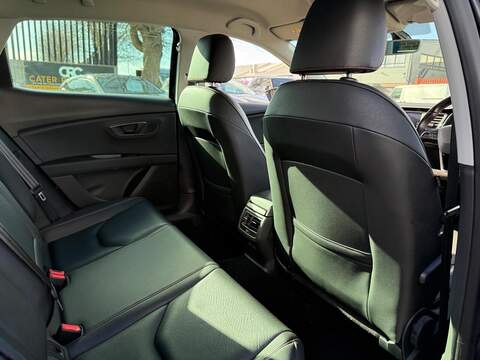 SEAT Leon 1.5 TSI EVO FR Sport Hatchback 5dr Petrol Manual Euro 6 (s/s) (150 ps) - U545