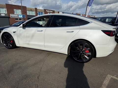 Tesla Model 3 (Dual Motor) Performance Saloon 4dr Electric Auto 4WDE (Performance Upgrade) (449 bhp) - U547