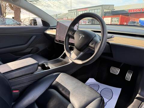 Tesla Model 3 (Dual Motor) Performance Saloon 4dr Electric Auto 4WDE (Performance Upgrade) (449 bhp) - U547