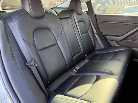 Tesla Model 3 (Dual Motor) Performance Saloon 4dr Electric Auto 4WDE (Performance Upgrade) (449 bhp) - U547