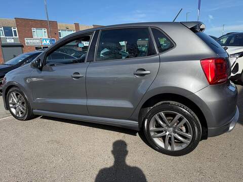Volkswagen Polo 1.0 TSI BlueMotion Tech R-Line Hatchback 5dr Petrol Manual Euro 6 (s/s) (110 bhp) - U553