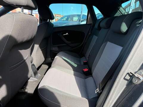 Volkswagen Polo 1.0 TSI BlueMotion Tech R-Line Hatchback 5dr Petrol Manual Euro 6 (s/s) (110 bhp) - U553
