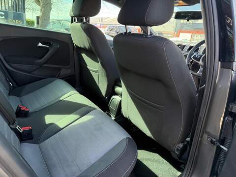 Volkswagen Polo 1.0 TSI BlueMotion Tech R-Line Hatchback 5dr Petrol Manual Euro 6 (s/s) (110 bhp) - U553