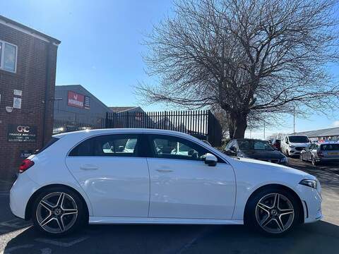 Mercedes-Benz A Class 1.5 A180d AMG Line 7G-DCT Euro 6 (s/s) 5dr - U555