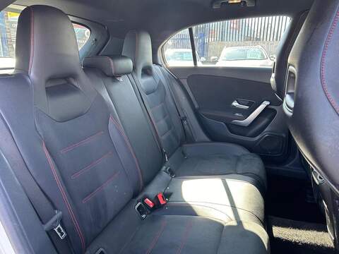 Mercedes-Benz A Class 1.5 A180d AMG Line 7G-DCT Euro 6 (s/s) 5dr - U555