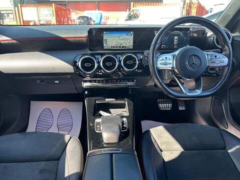 Mercedes-Benz A Class 1.5 A180d AMG Line 7G-DCT Euro 6 (s/s) 5dr - U555