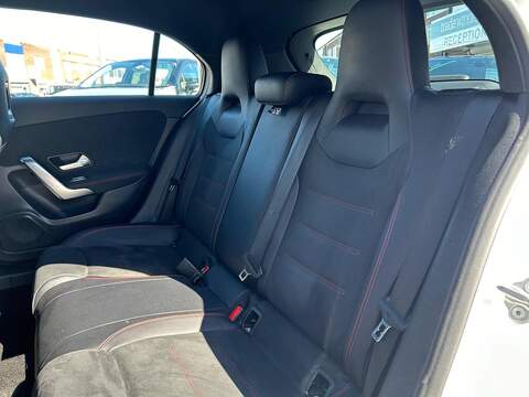 Mercedes-Benz A Class 1.5 A180d AMG Line 7G-DCT Euro 6 (s/s) 5dr - U555