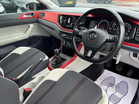 Volkswagen Polo 1.0 TSI beats Euro 6 (s/s) 5dr - U558