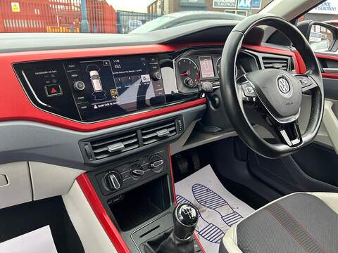 Volkswagen Polo 1.0 TSI beats Euro 6 (s/s) 5dr - U558