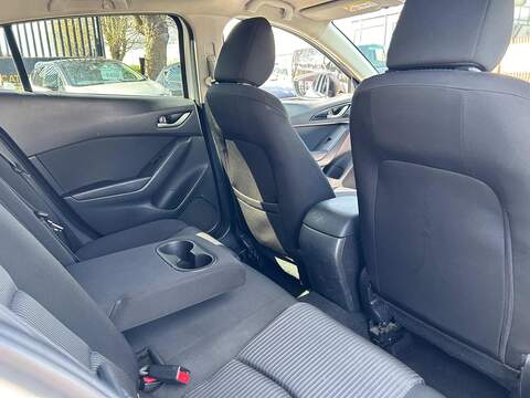 Mazda Mazda3 2.0 SKYACTIV-G SE-L Hatchback 5dr Petrol Manual Euro 5 (s/s) (120 ps) - U559