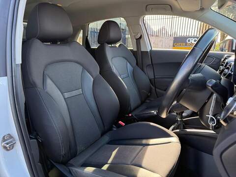 Audi A1 1.4 TFSI Sport Sportback 5dr Petrol Manual Euro 5 (s/s) (122 ps) - U560