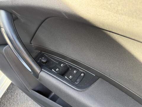 Audi A1 1.4 TFSI Sport Sportback 5dr Petrol Manual Euro 5 (s/s) (122 ps) - U560