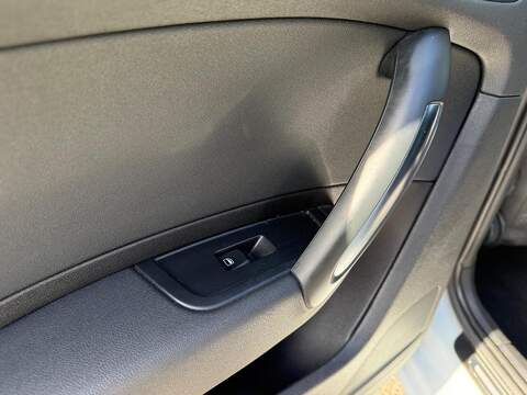 Audi A1 1.4 TFSI Sport Sportback 5dr Petrol Manual Euro 5 (s/s) (122 ps) - U560