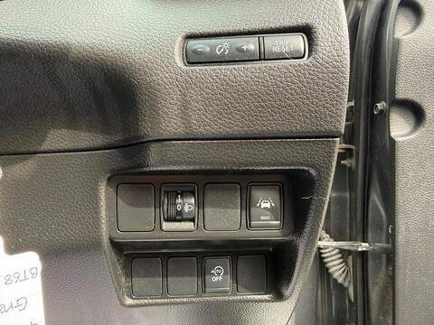 Nissan Qashqai 1.5 dCi Acenta Premium SUV 5dr Diesel Manual Euro 6 (s/s) (115 ps) - U561