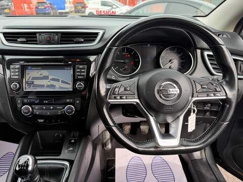 Nissan Qashqai 1.5 dCi Acenta Premium SUV 5dr Diesel Manual Euro 6 (s/s) (115 ps) - U561