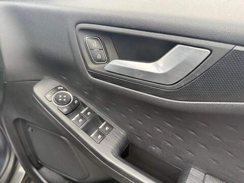 Ford Kuga 2.0 EcoBlue MHEV ST-Line X SUV 5dr Diesel Manual Euro 6 (s/s) (150 ps) - U565