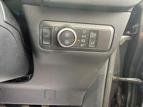 Ford Kuga 2.0 EcoBlue MHEV ST-Line X SUV 5dr Diesel Manual Euro 6 (s/s) (150 ps) - U565