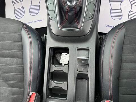 Ford Kuga 2.0 EcoBlue MHEV ST-Line X SUV 5dr Diesel Manual Euro 6 (s/s) (150 ps) - U565