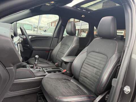 Ford Kuga 2.0 EcoBlue MHEV ST-Line X SUV 5dr Diesel Manual Euro 6 (s/s) (150 ps) - U565