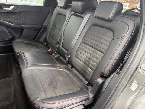 Ford Kuga 2.0 EcoBlue MHEV ST-Line X SUV 5dr Diesel Manual Euro 6 (s/s) (150 ps) - U565