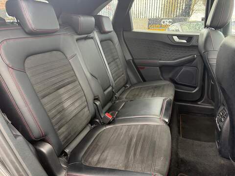 Ford Kuga 2.0 EcoBlue MHEV ST-Line X SUV 5dr Diesel Manual Euro 6 (s/s) (150 ps) - U565
